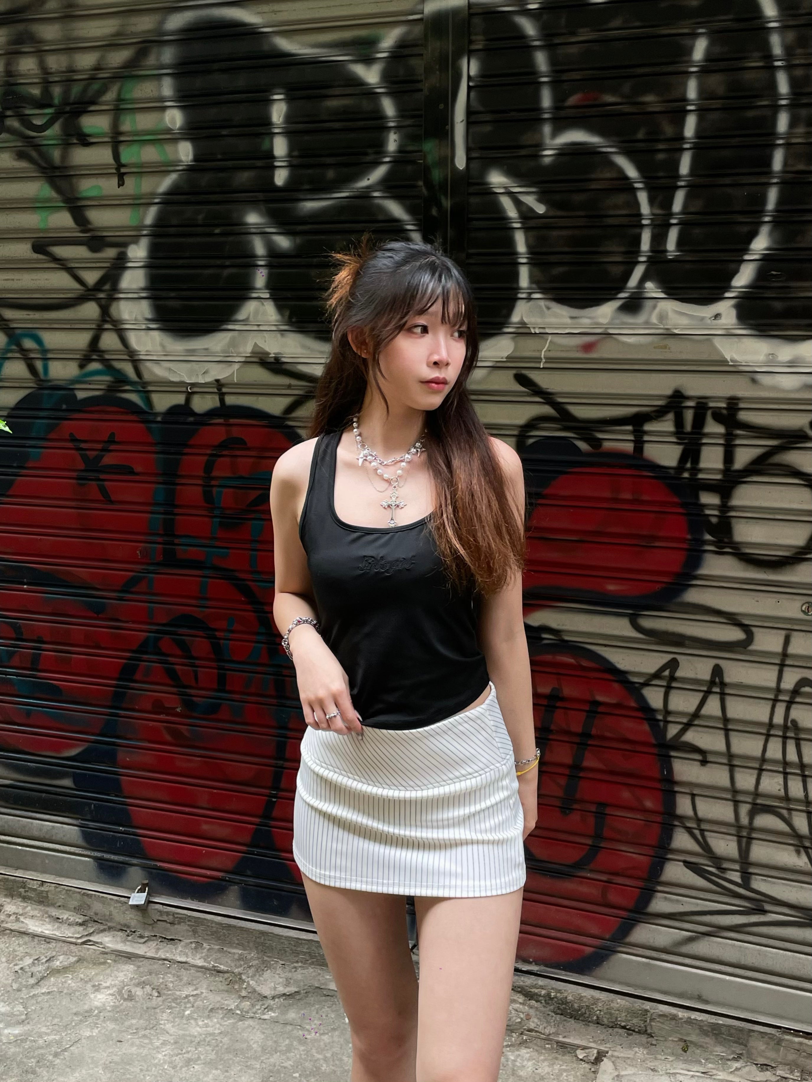 Girl'sGirl Black Basic Tank Top