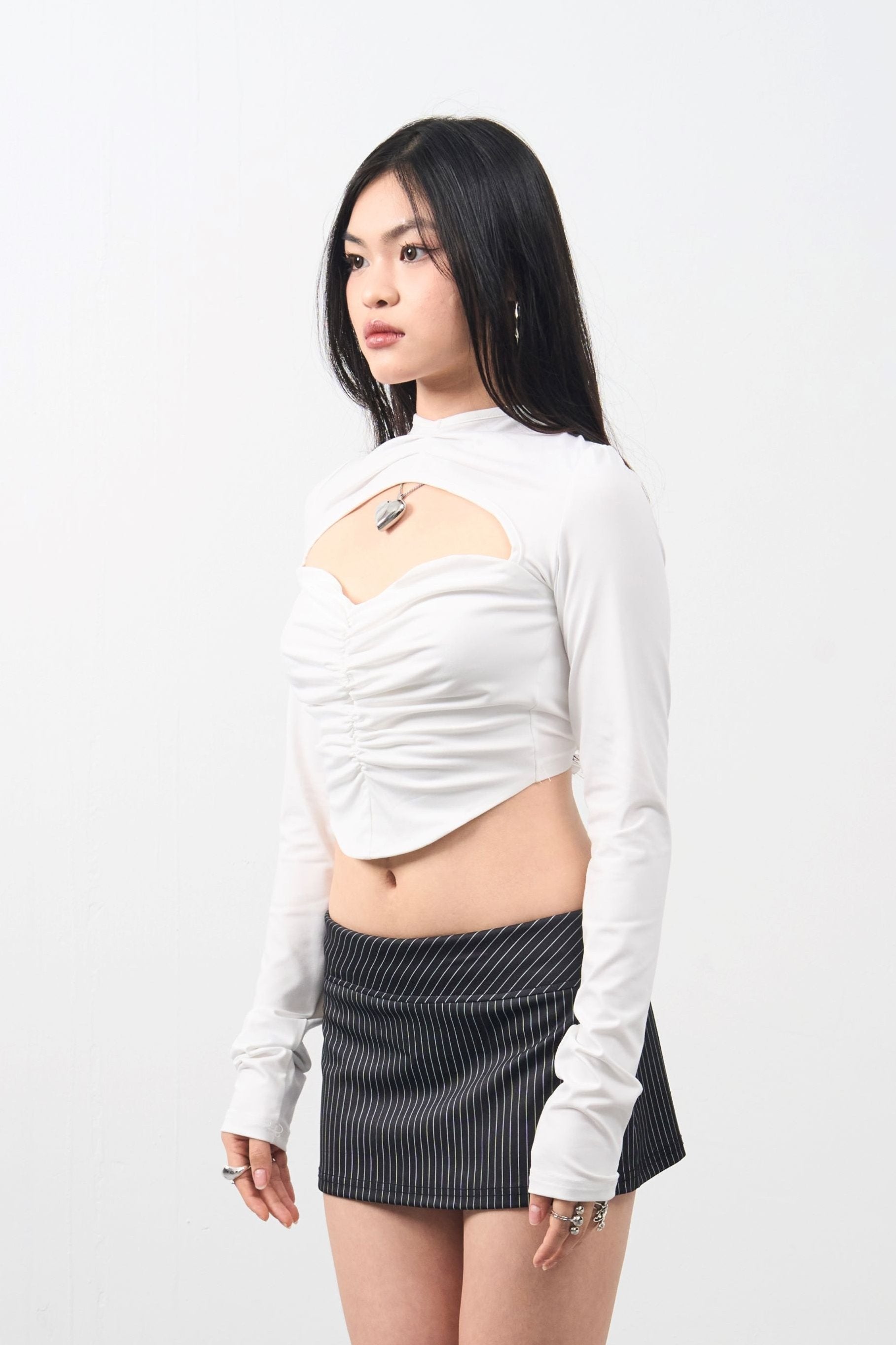 Girl'sGirl White Backless Long Sleeve