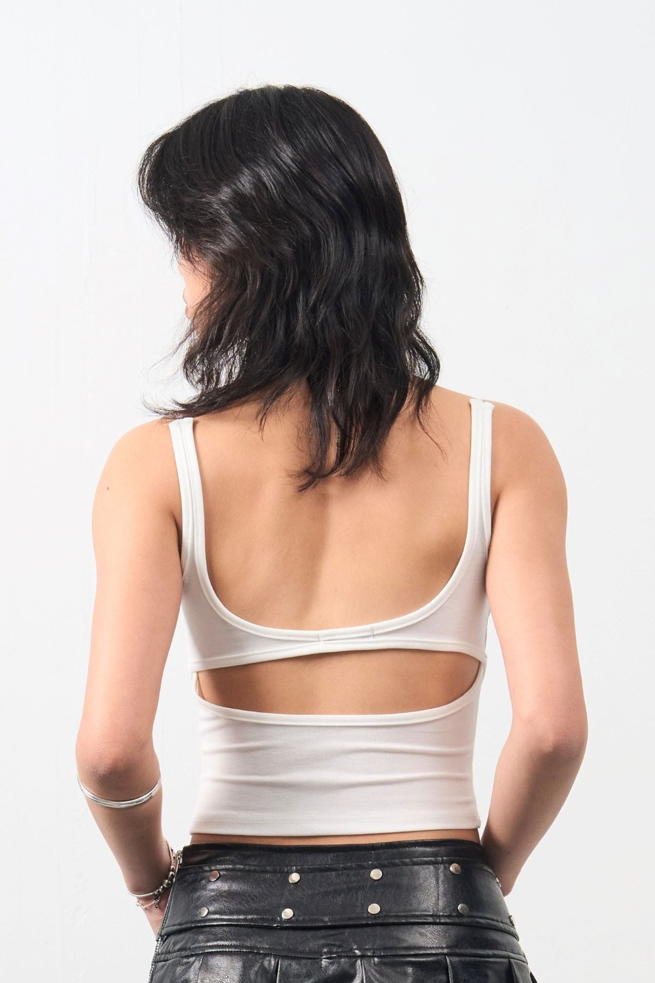 Girl'sGirl Backless Slim Fit Camisole