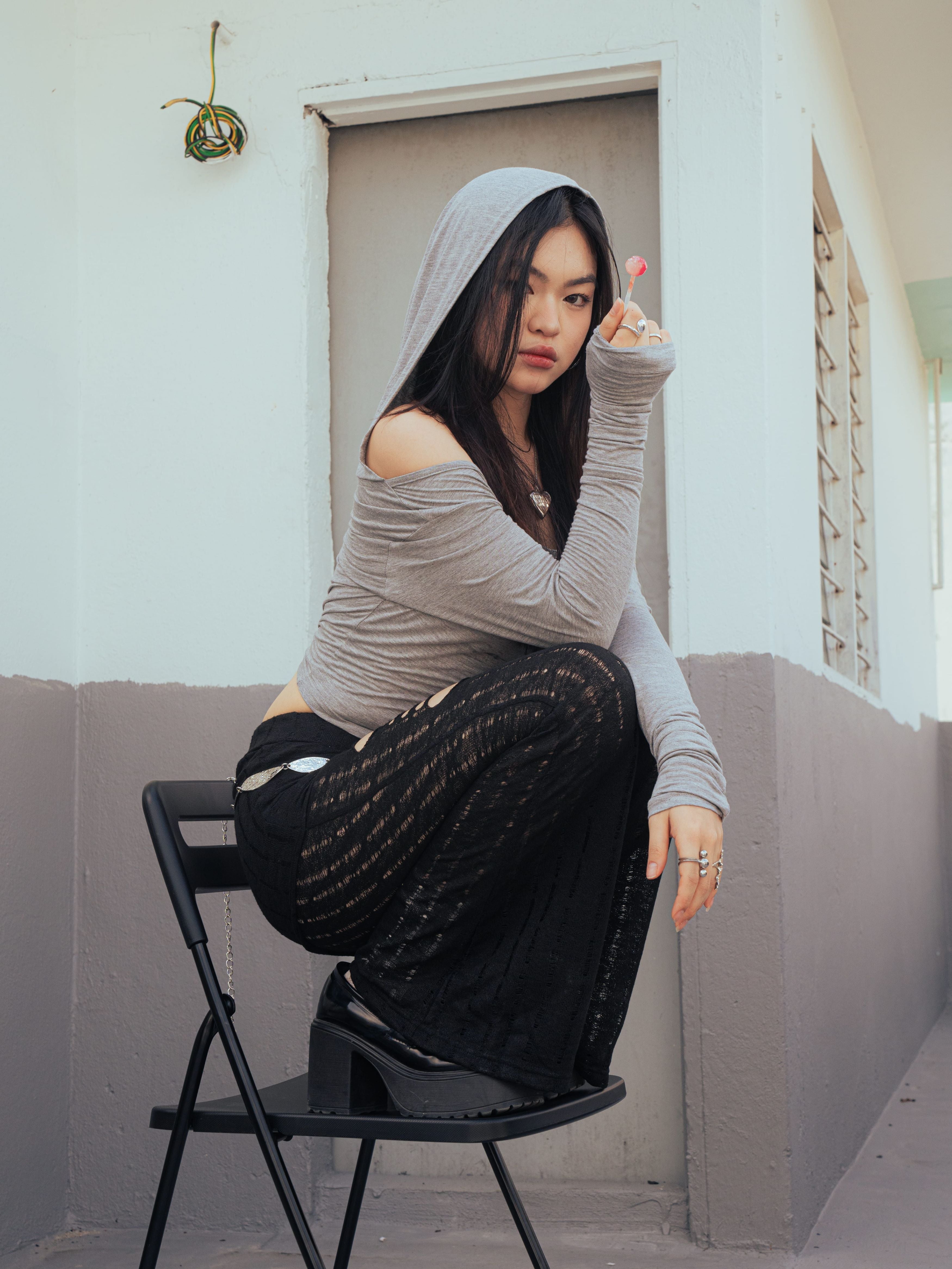 Girl'sGirl Hooded Off-Shoulder Top