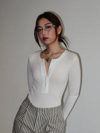 White Long Sleeve Ribbed Knit Bodysuit